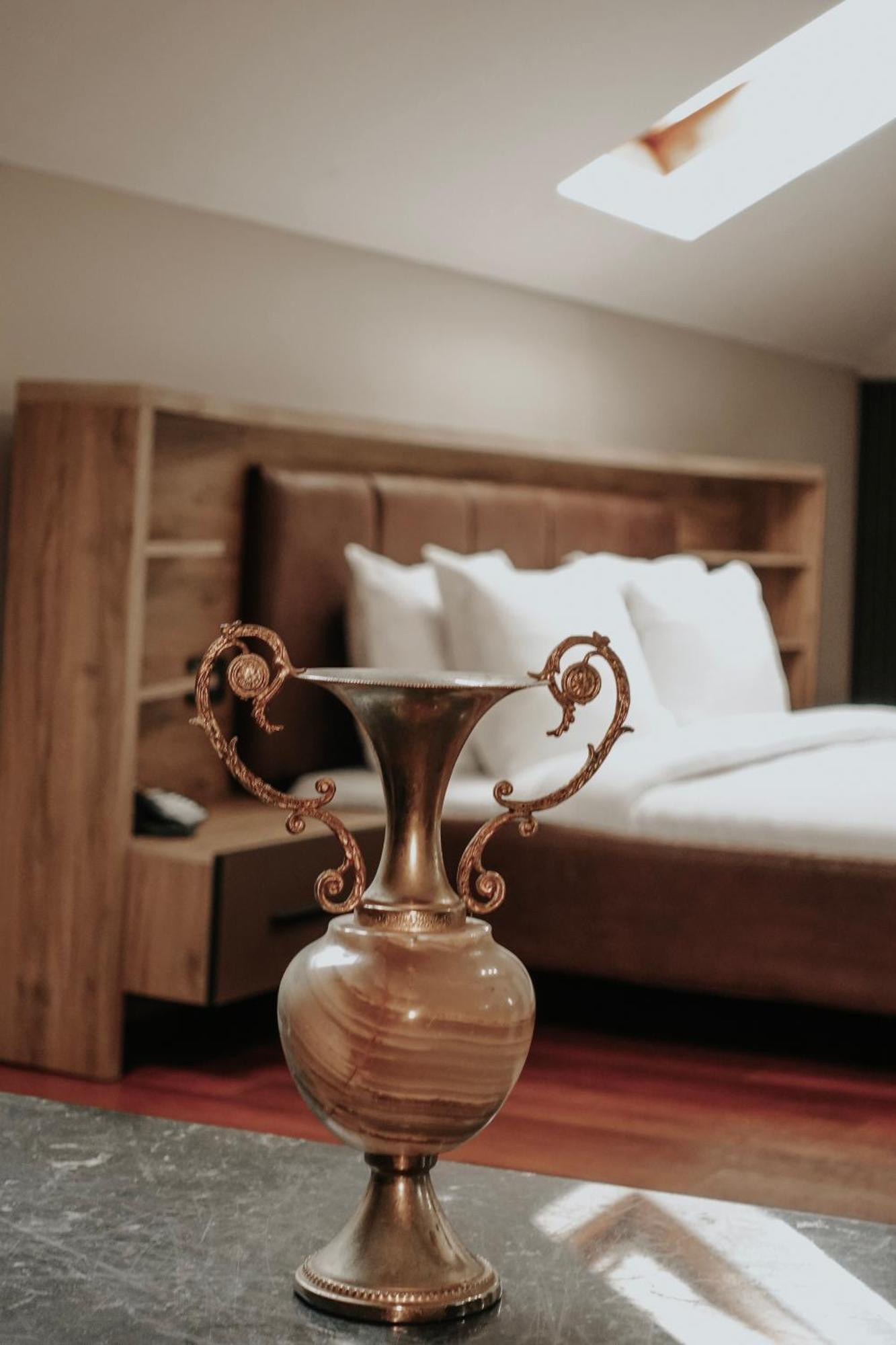 טיראנה Residenza Monun Boutique Hotel מראה חיצוני תמונה