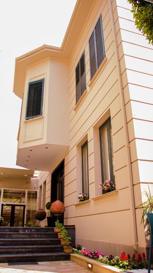 טיראנה Residenza Monun Boutique Hotel מראה חיצוני תמונה
